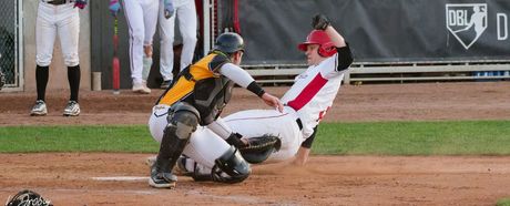 DBL: Stuttgart Reds siegen gegen die München-Haar Disciples mit 10:0 und 5:1
