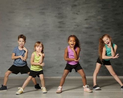Tanzlehrer/in für unsere move Dance Kids gesucht
